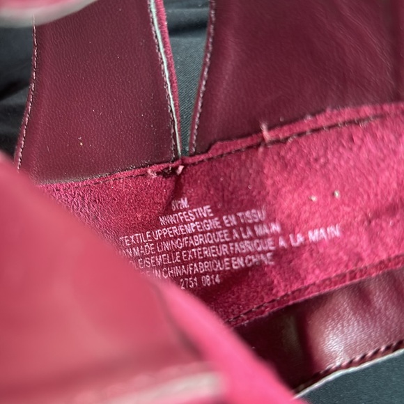 Nine West Bordeaux Open Design Heels with Back Zipper - Picture 10 of 10